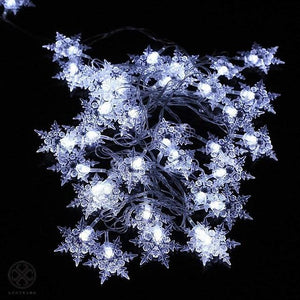 3.5m Christmas Decoration Lights 96pcs LED Snowflake Curtain String Lights Fairy Garland Lights for Window Curtain Home Holiday Party Outdoor Décor Waterproof